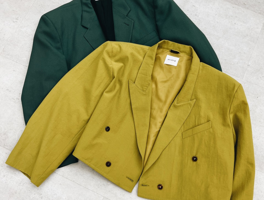 Cropped blézer trend Printa módra: bemutatjuk az újrahasznosított UNIQUE zakókat