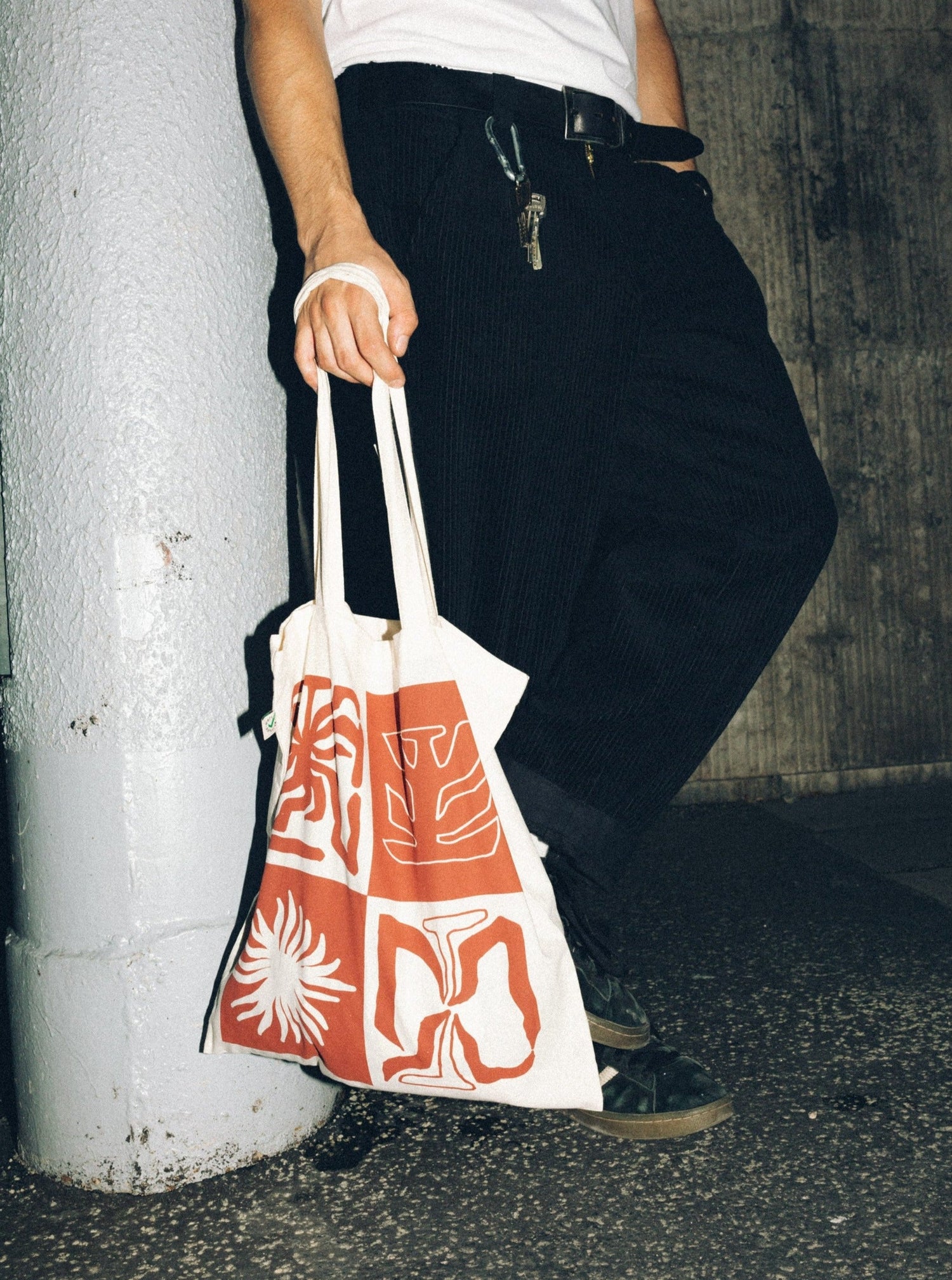 AEDEN tote bag