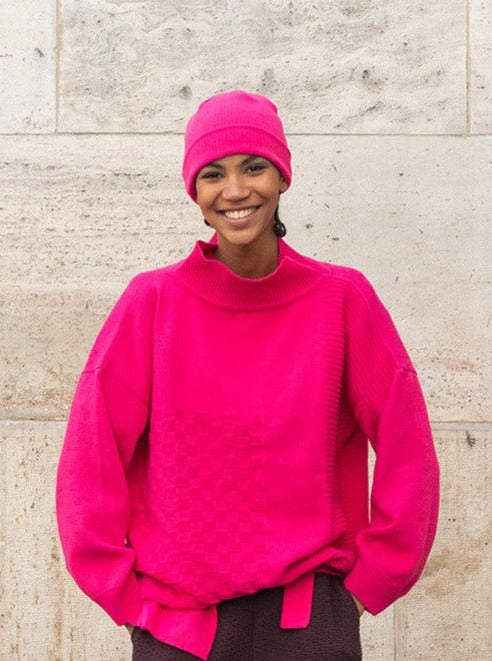 Fuchsia knitted cap
