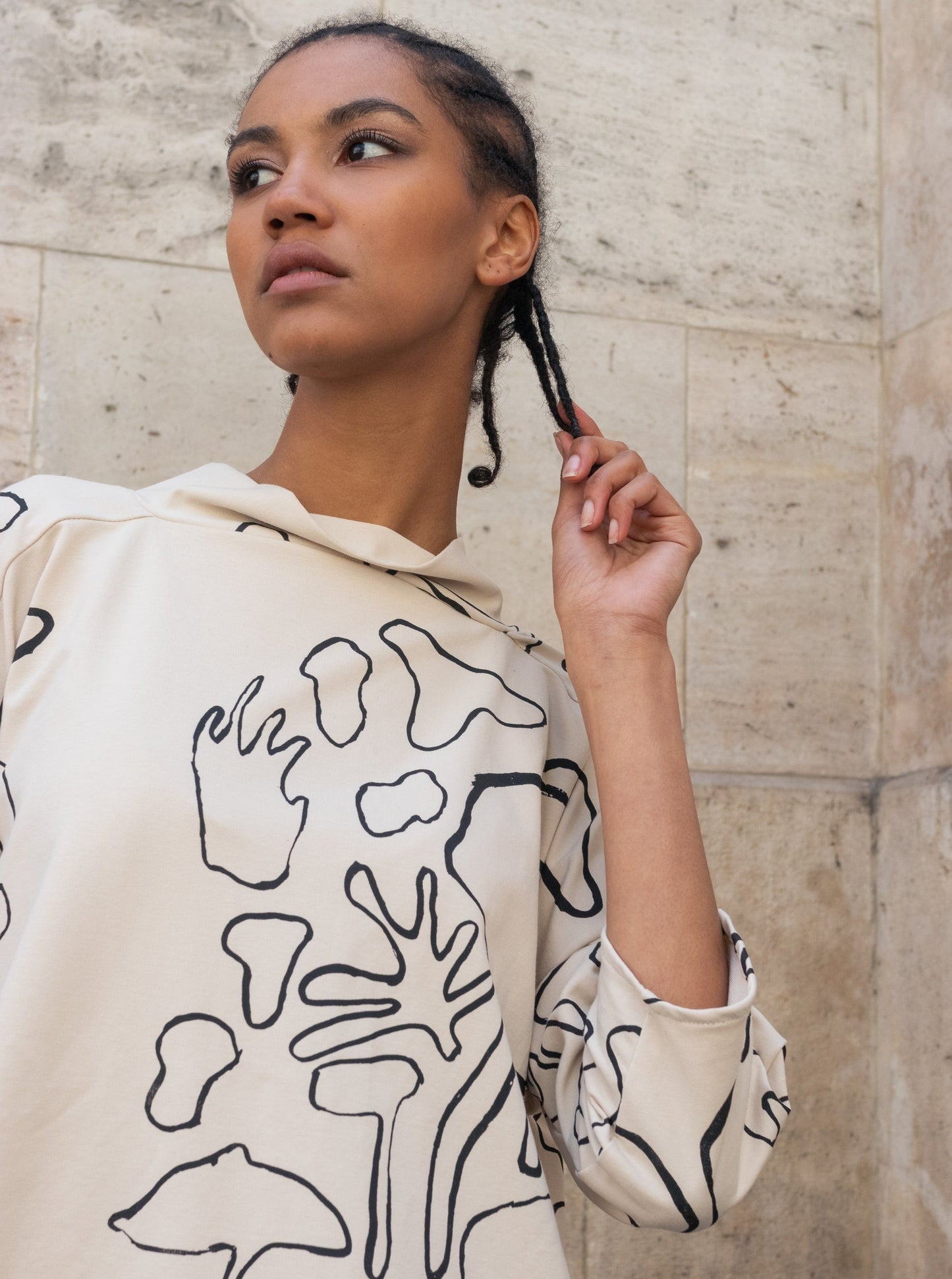 ZW Herbs beige oversized women's sweater