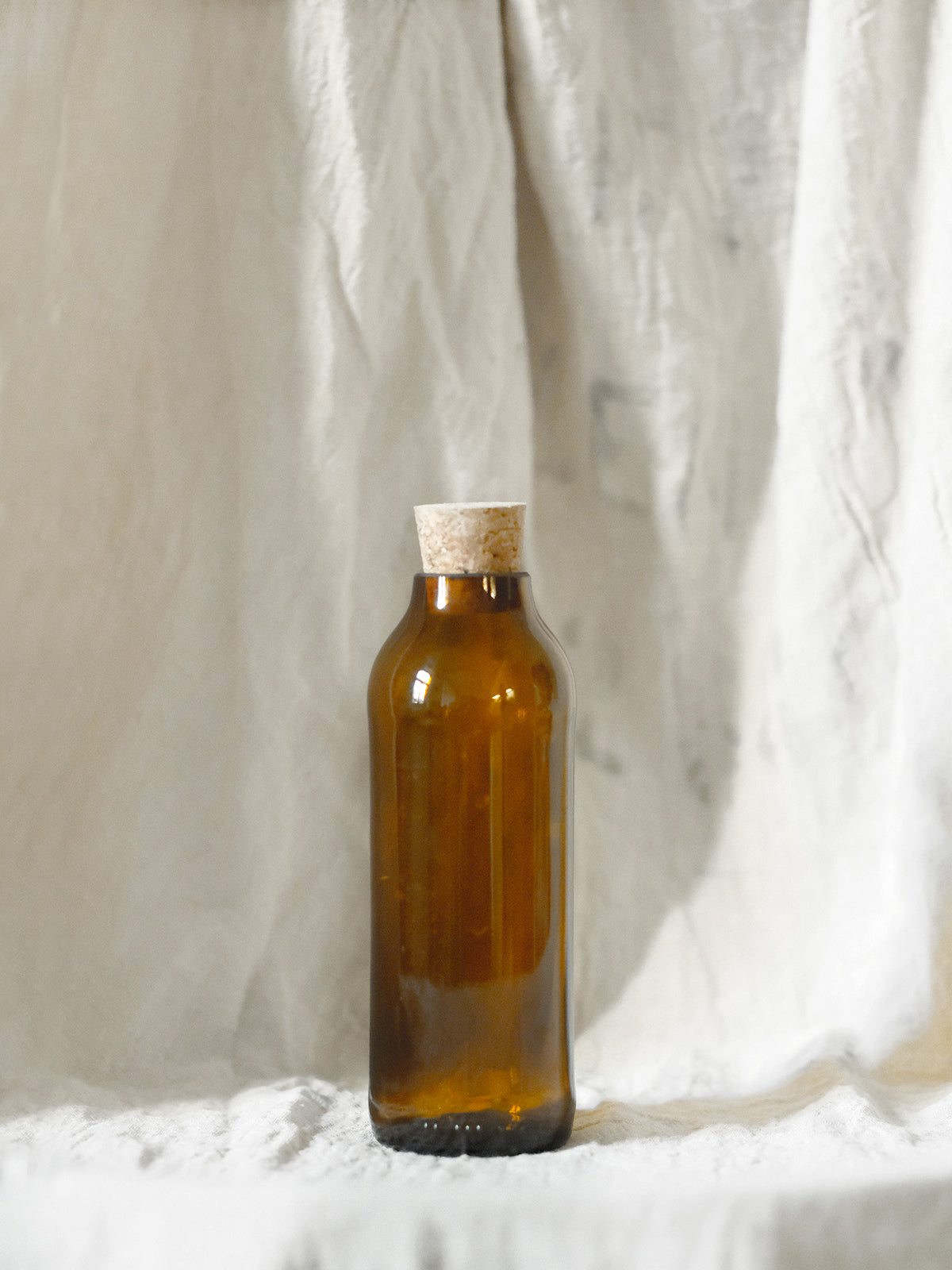 Brown glass container