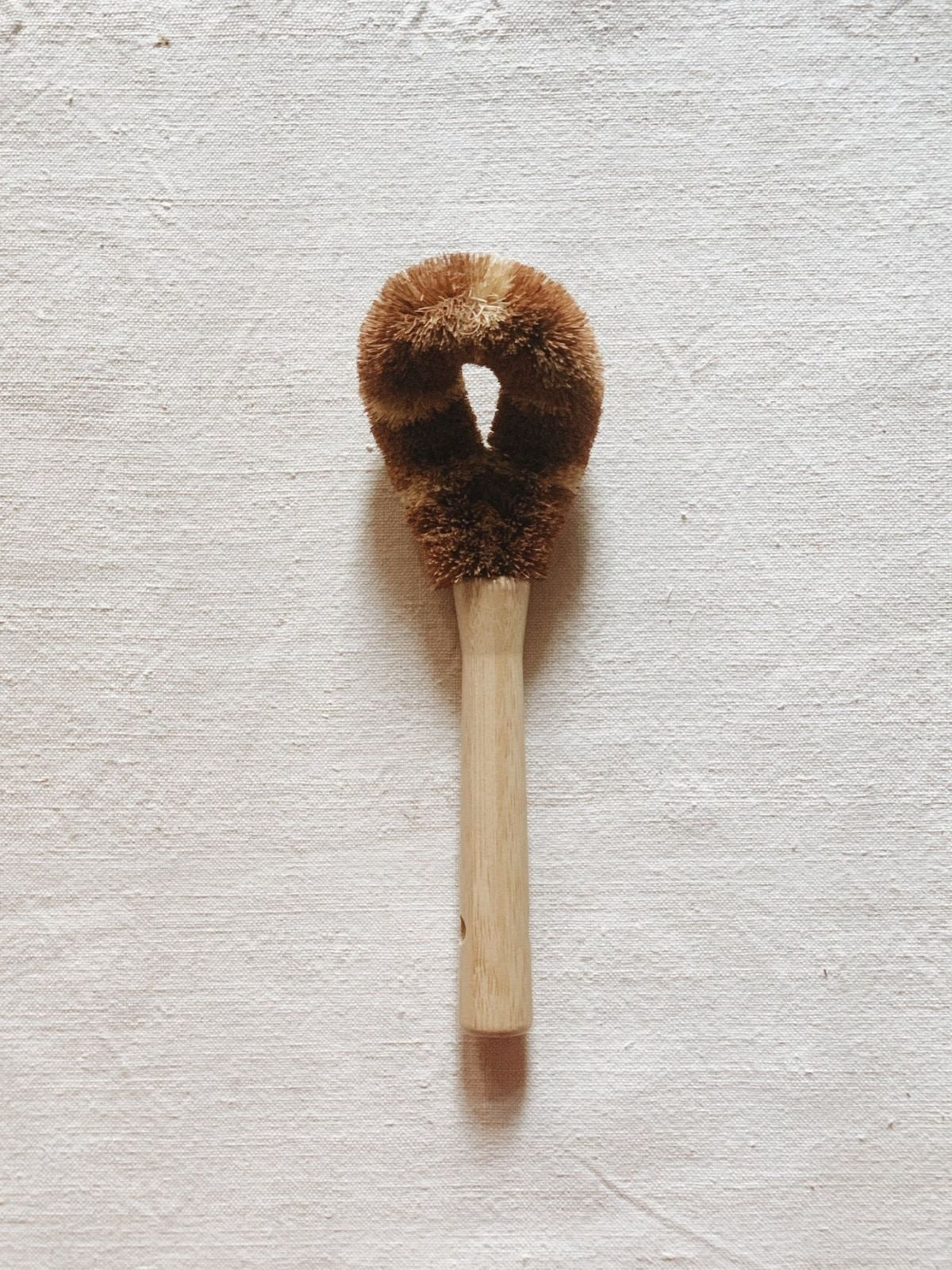 Dish brush