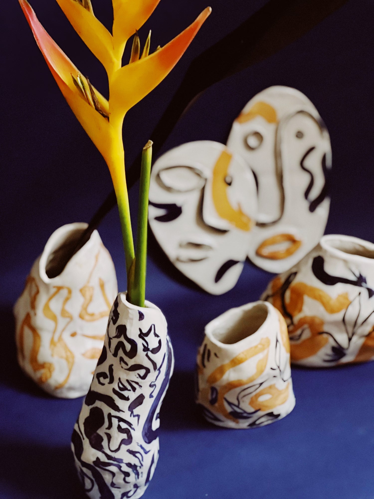 Faces and vases