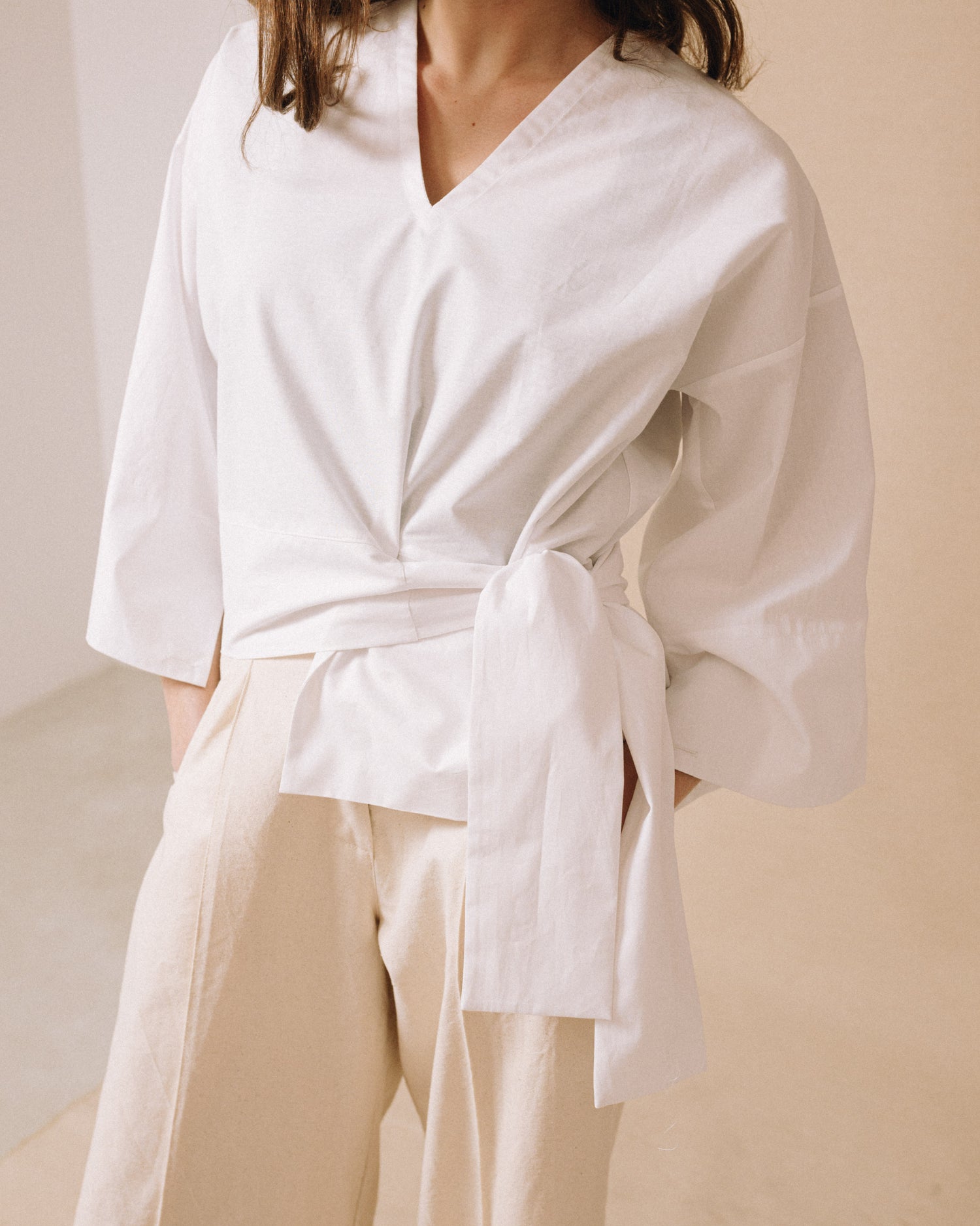 ZW white V-neck women's top with tie