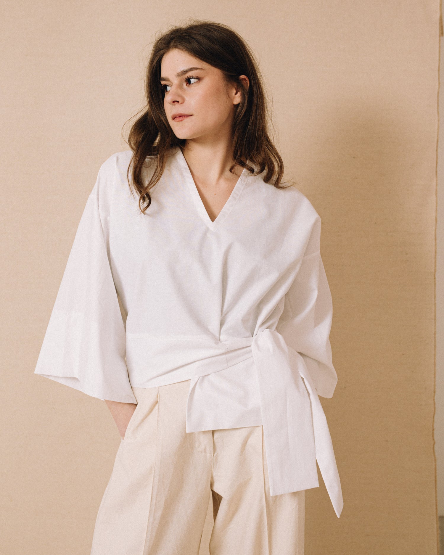 ZW white V-neck women's top with tie