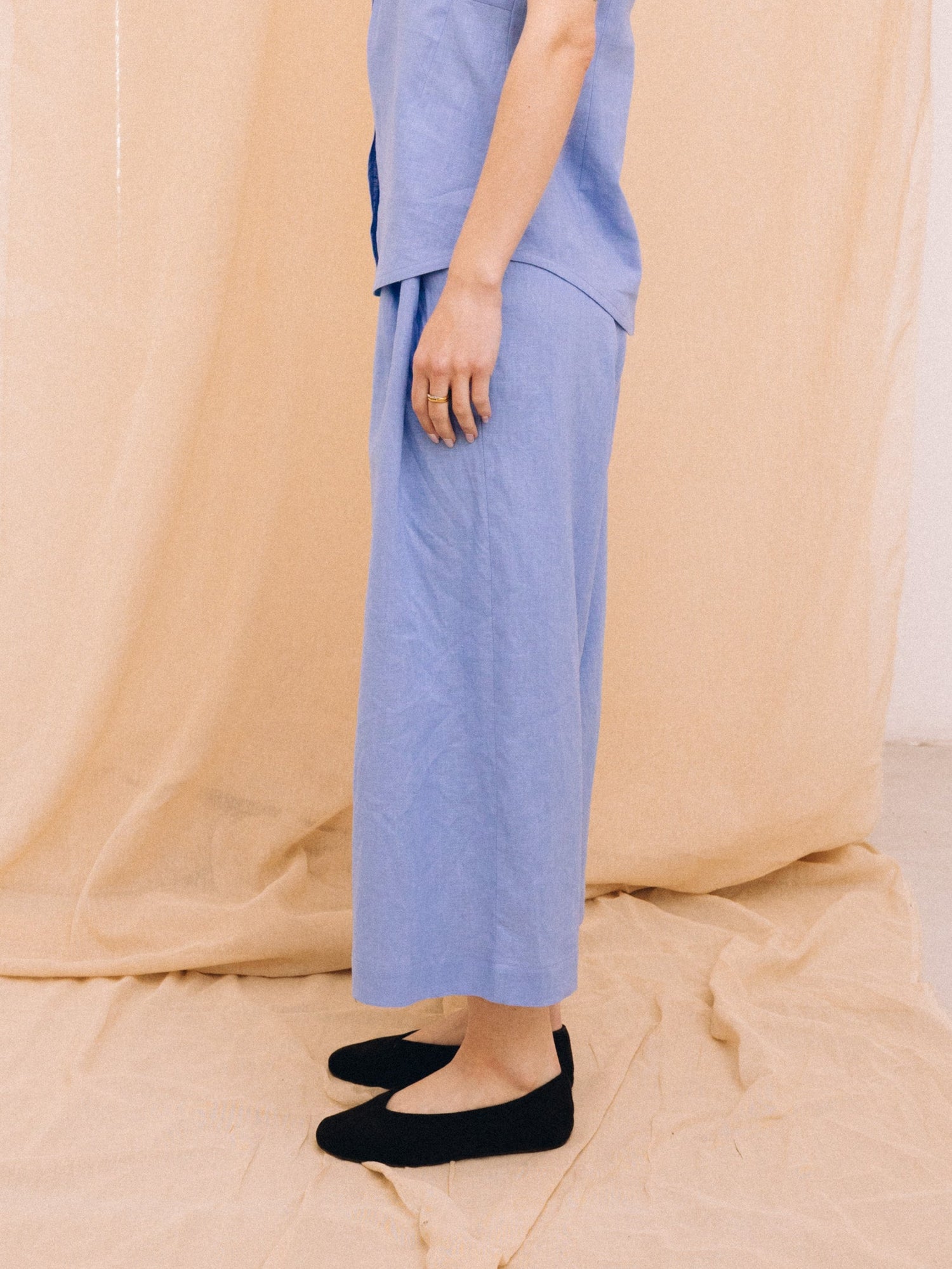 Purple linen women's culotte trousers