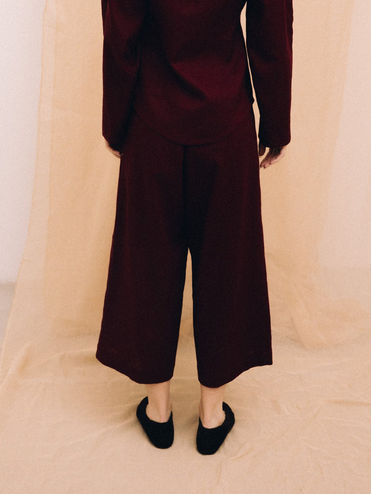 Burgundy linen women's culotte trousers