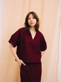 Burgundy linen women's short-sleeved blouse
