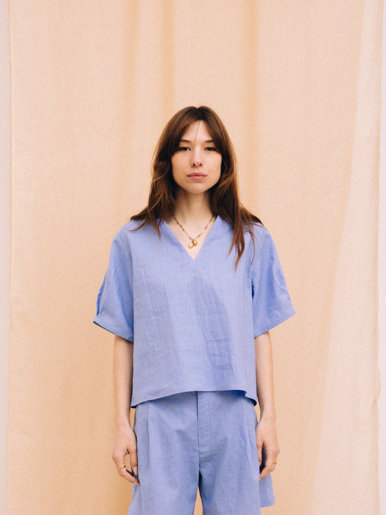 Purple linen women's short-sleeved blouse