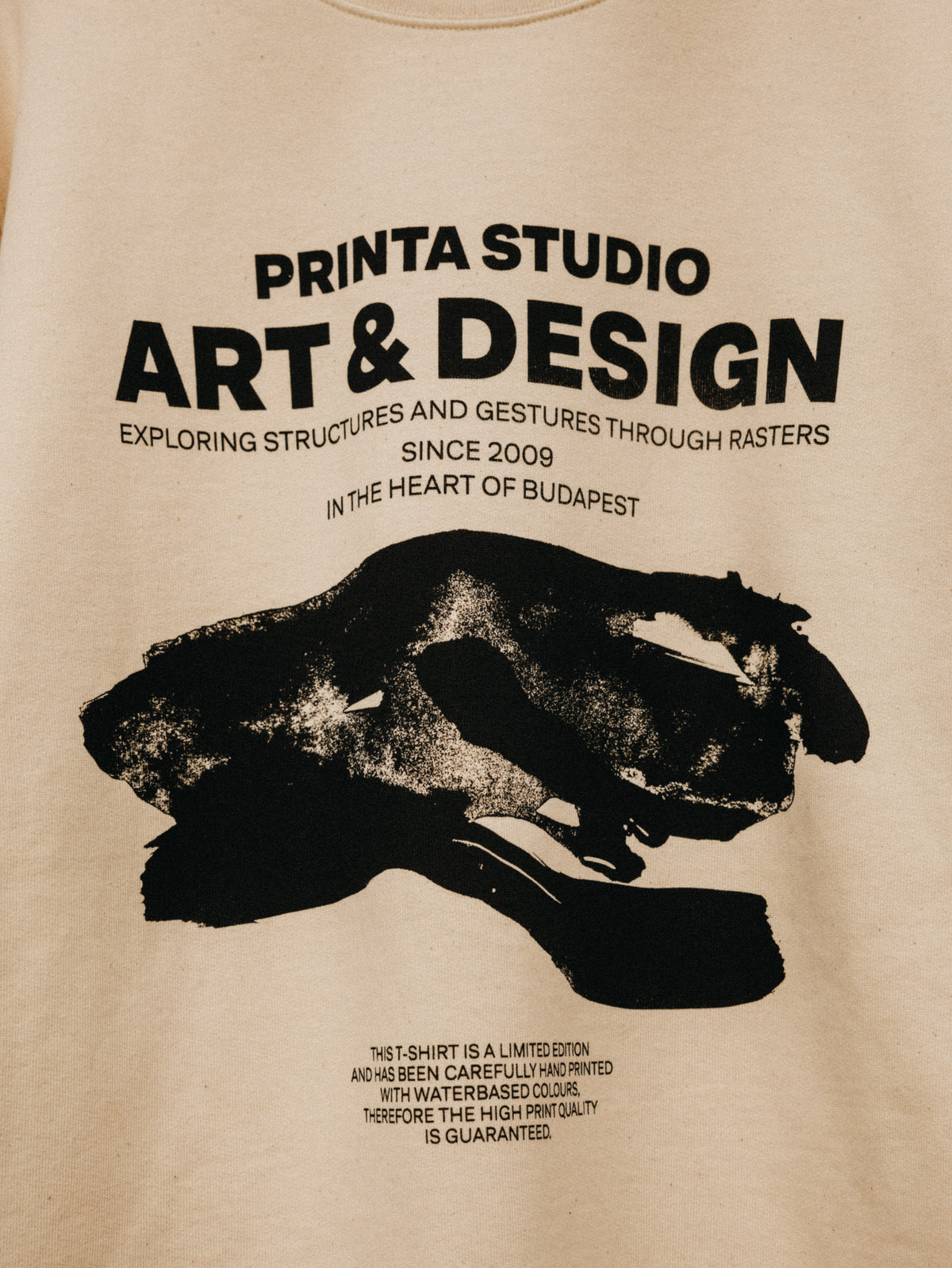 "Art and design" natúr férfi pulóver