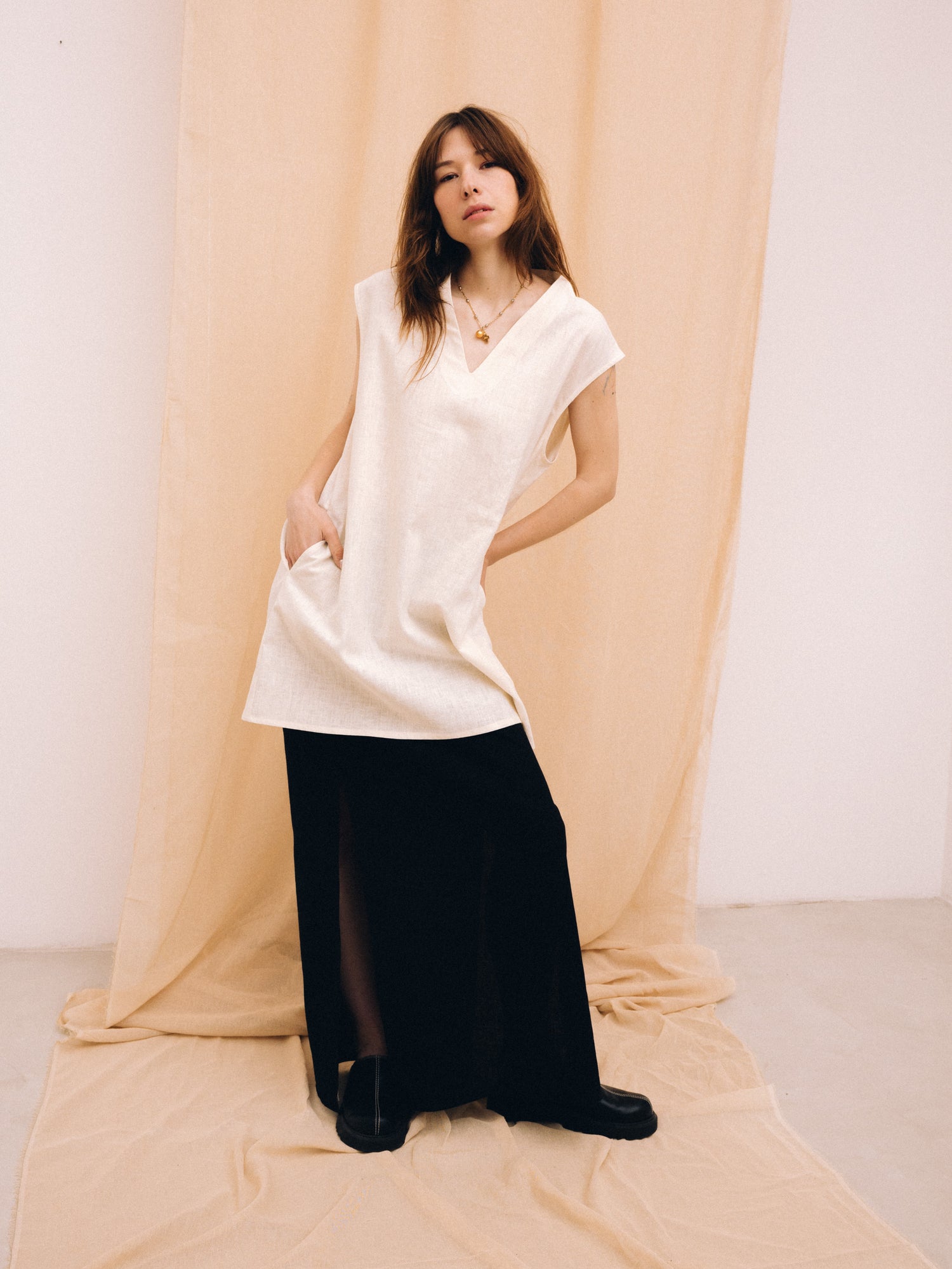 Black linen women's maxi skirt
