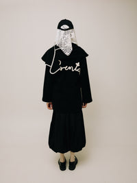 Fekete női sálas kabát