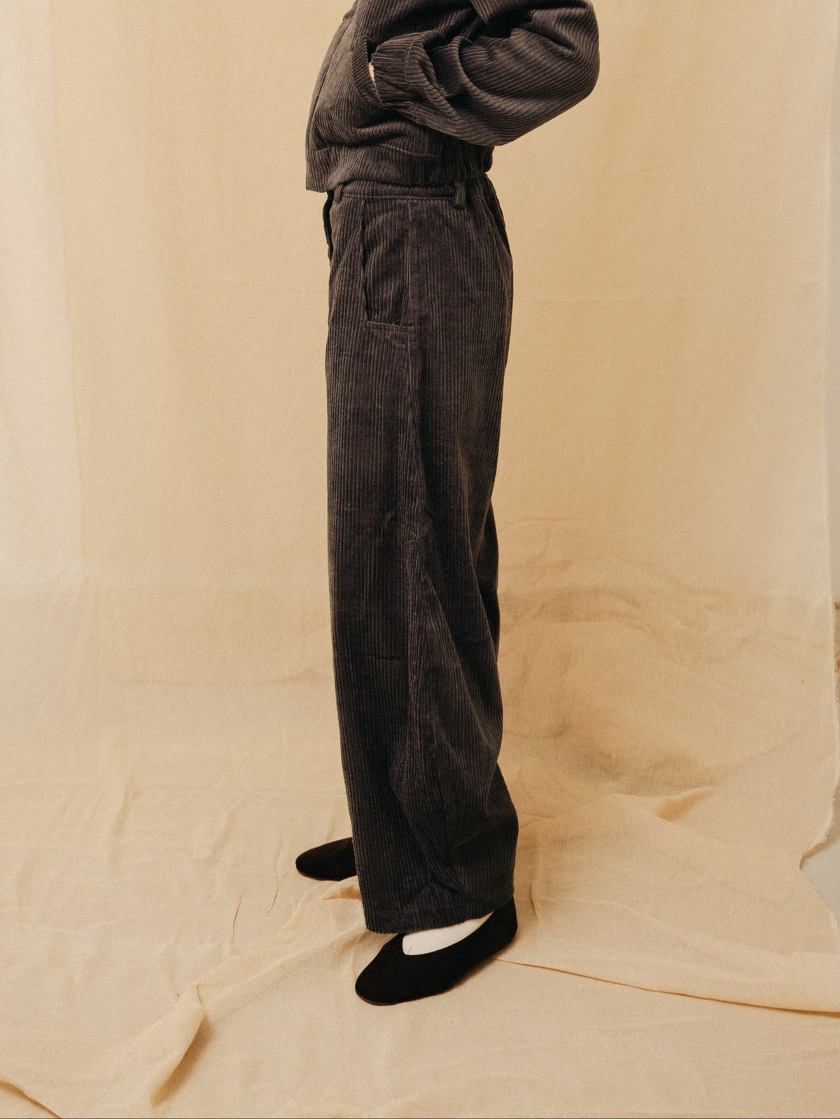 Grey corduroy barrel pants