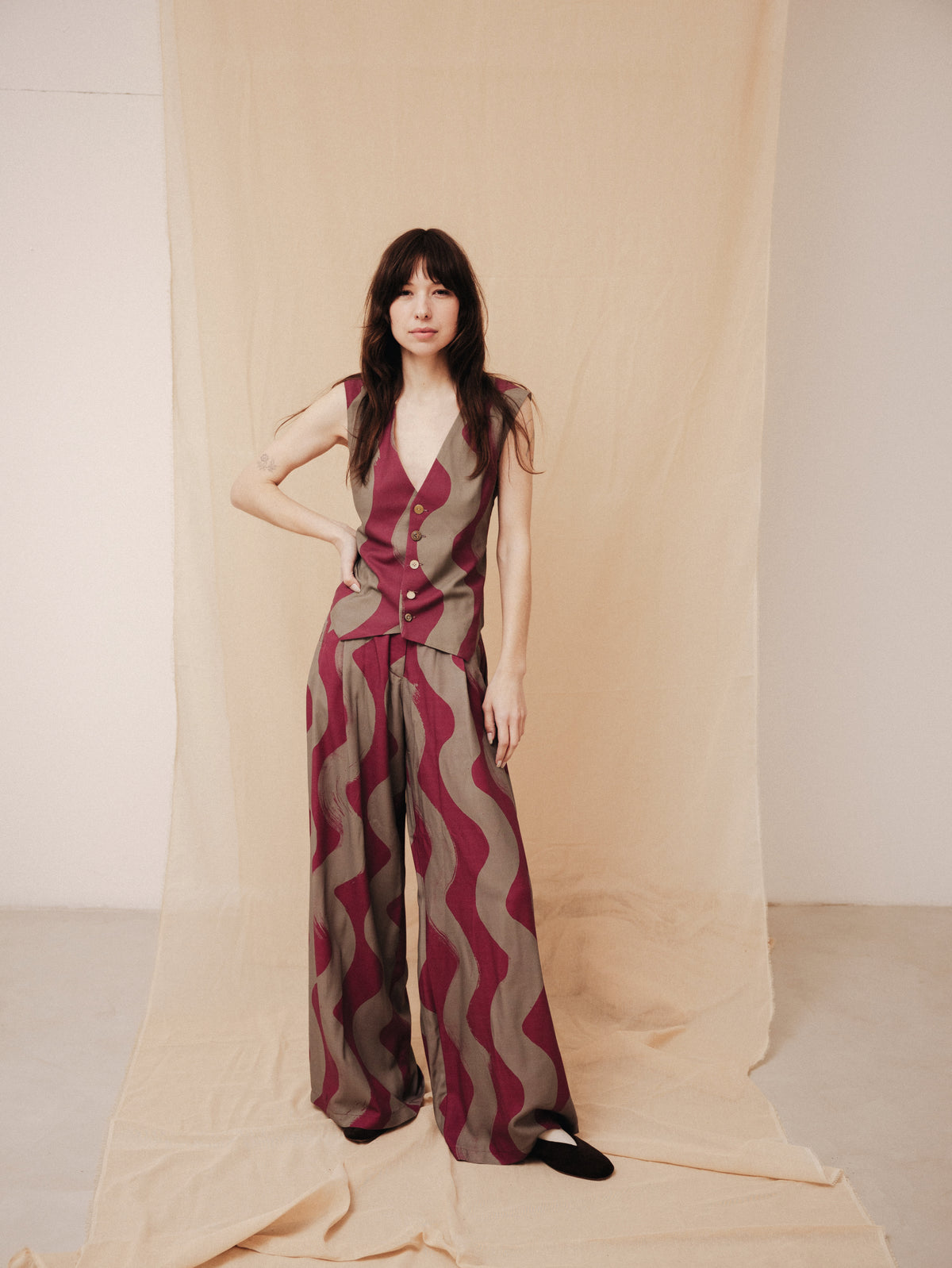 Vague immense grey-purple women's loose pants