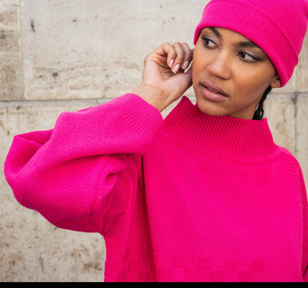 Fukszia kötött oversized uniszex pulóver - ARCHIVE