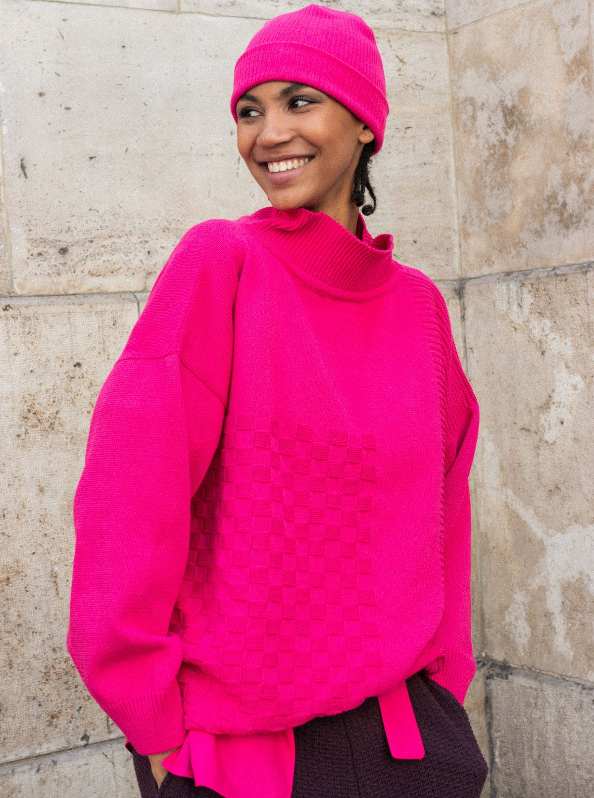 Fukszia kötött oversized uniszex pulóver - ARCHIVE