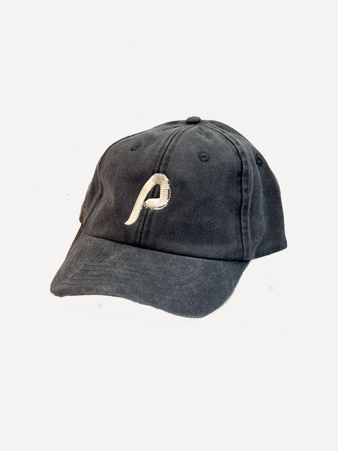 "P" embroidered black baseball cap