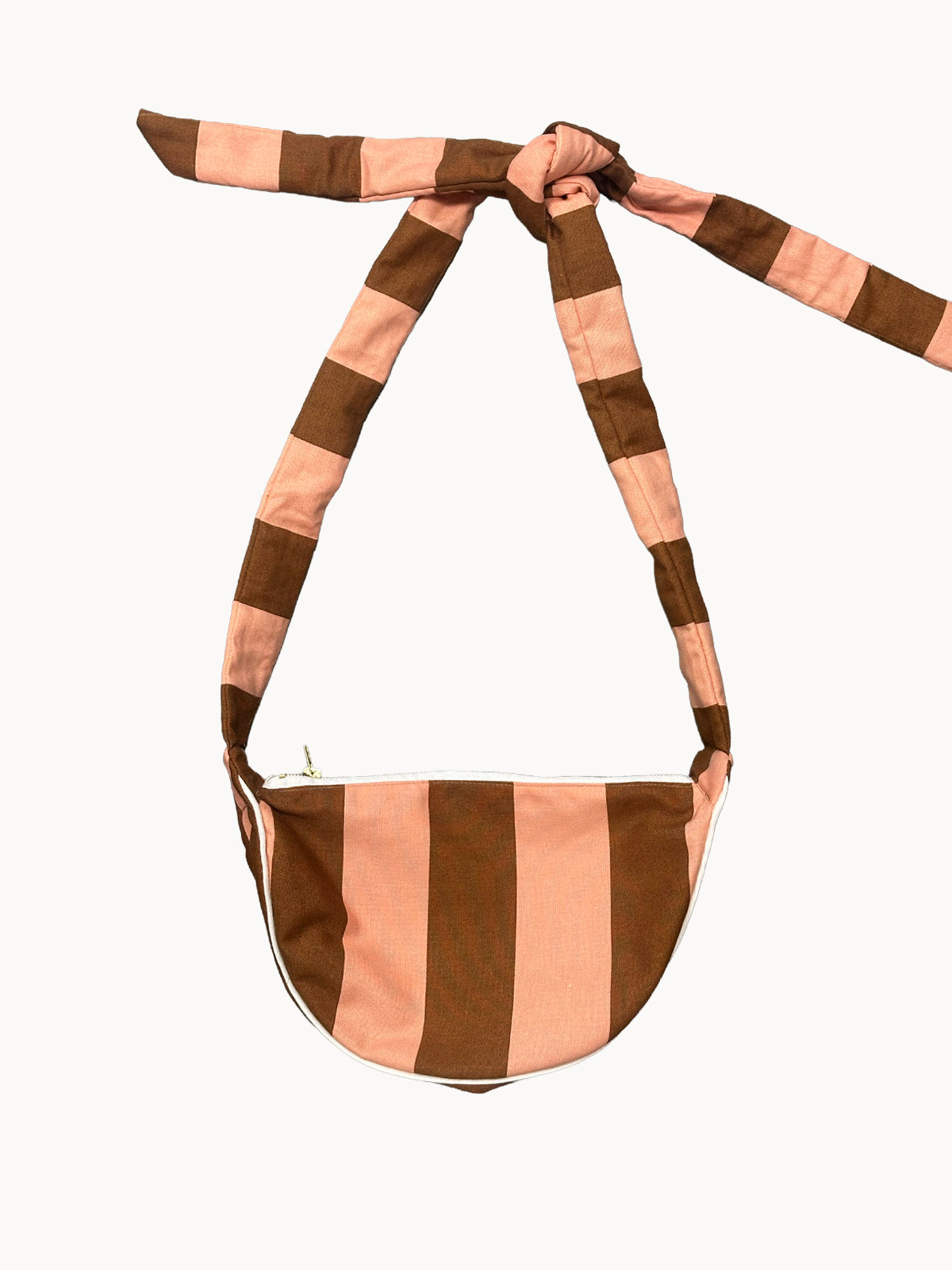 Barack-barna csíkos félkör crossbody táska