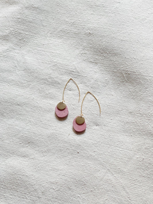 Altan earrings in pink colour
