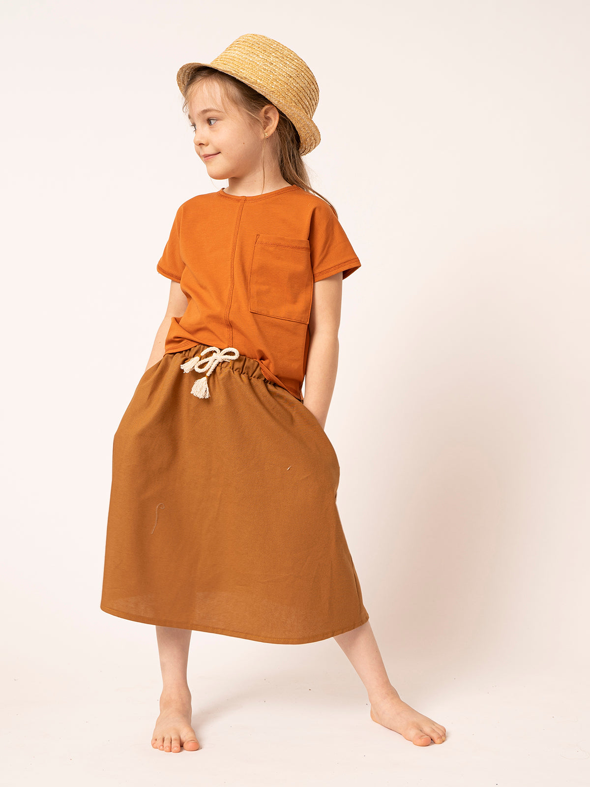 Girl's skirt in mustard-colored cotton canvas