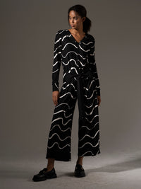 Black tencel overalls with a wave pattern