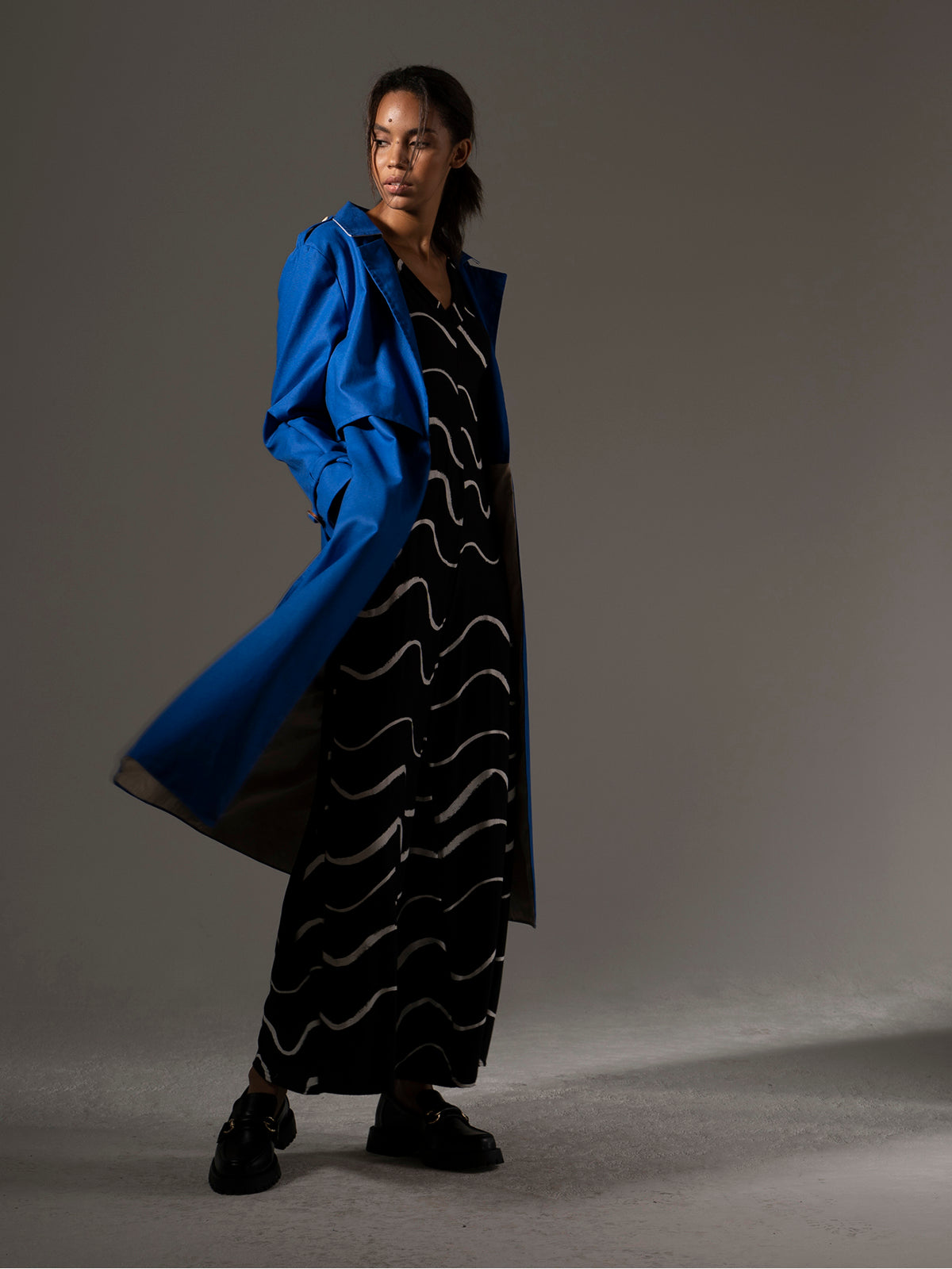 Black tencel overalls with a wave pattern