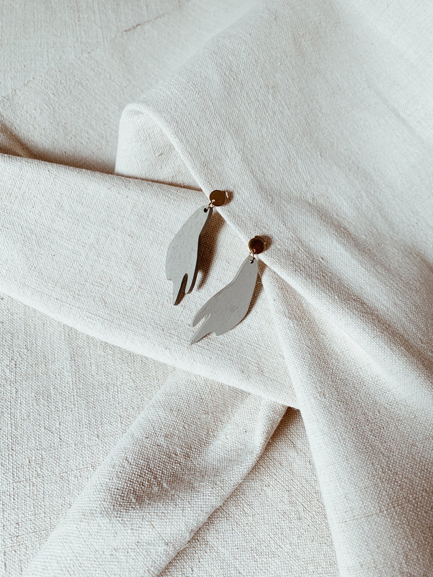 Acacia earrings