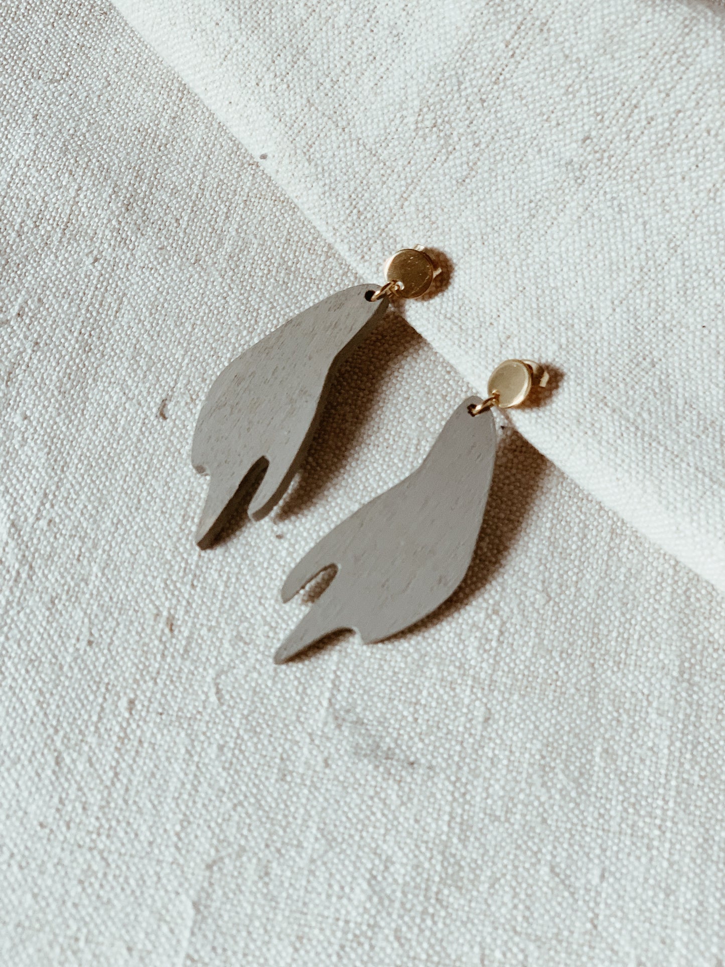 Acacia earrings