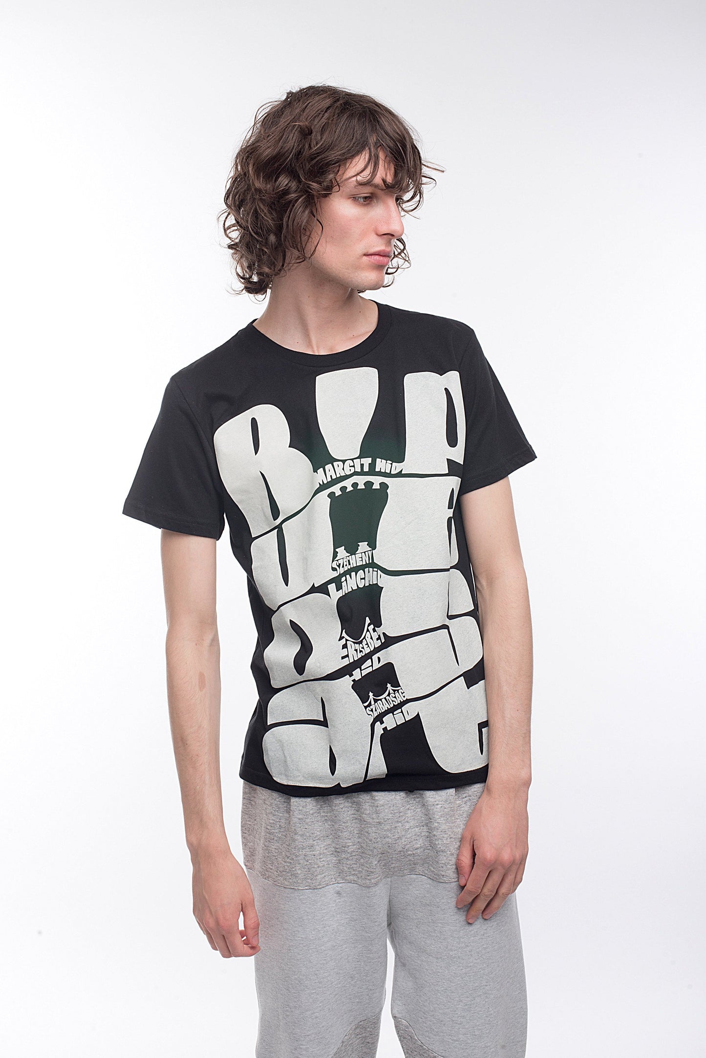 Budapest Hidak black men's t-shirt
