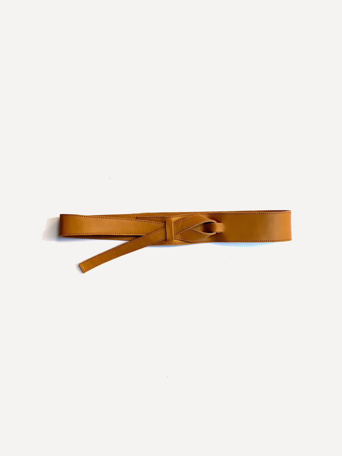 Knotted brown women's leather belt